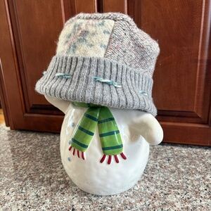 Stylish + cozy pieced hat
